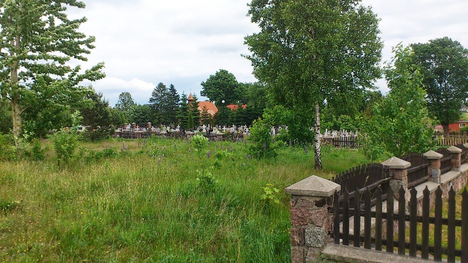 Cmentarz współczesny w Mściszewicach